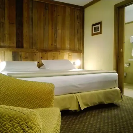 Le Miramonti Hotel Restaurant & Wellness La Thuile Exterior photo